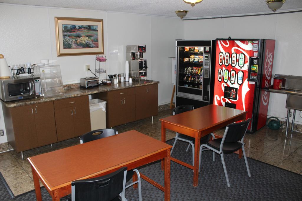 East Grand Inn East Grand Forks Extérieur photo