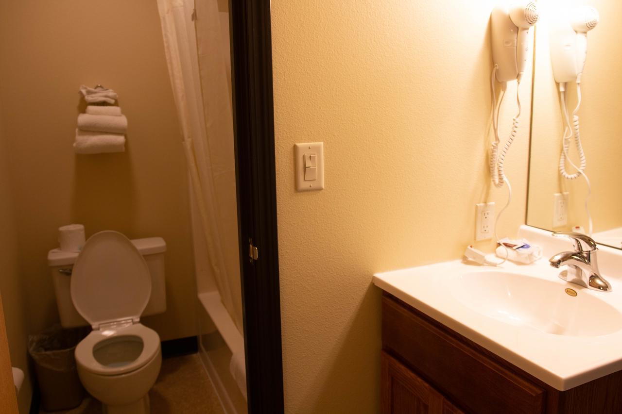 East Grand Inn East Grand Forks Extérieur photo